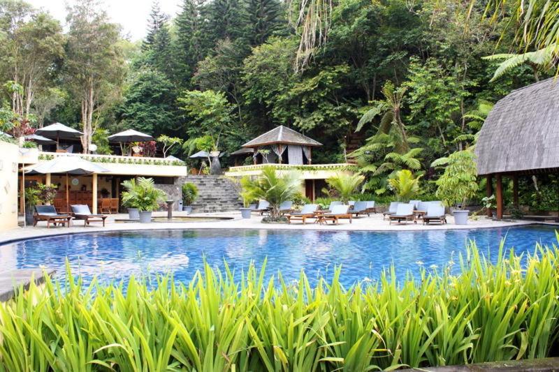 Sangria Resort And Spa Lembang Ngoại thất bức ảnh