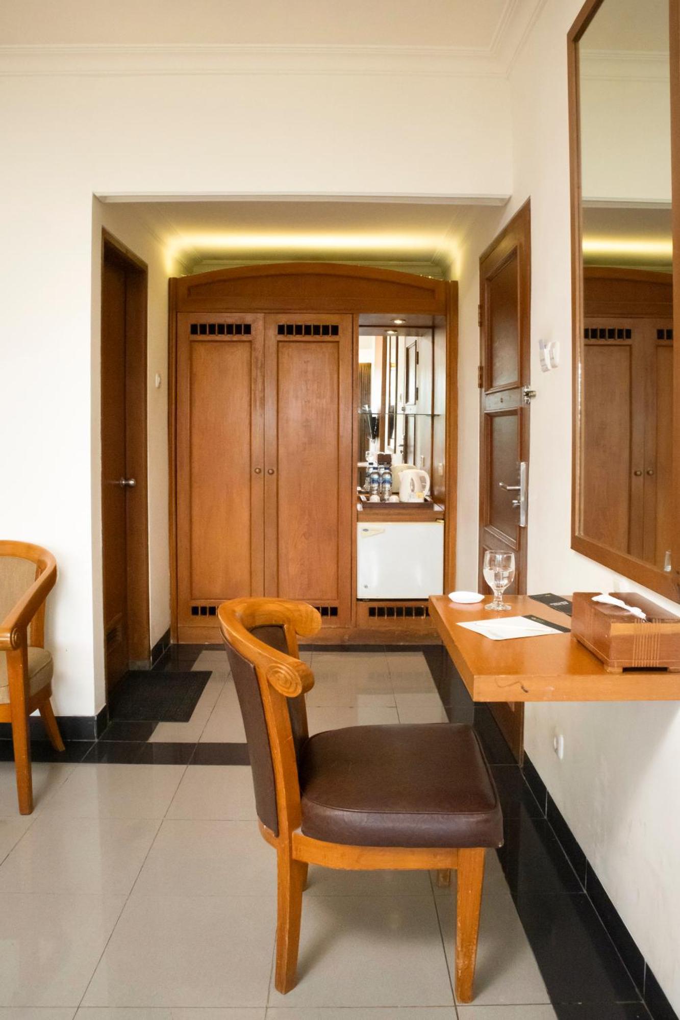 Sangria Resort And Spa Lembang Ngoại thất bức ảnh