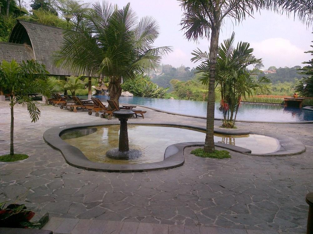 Sangria Resort And Spa Lembang Ngoại thất bức ảnh