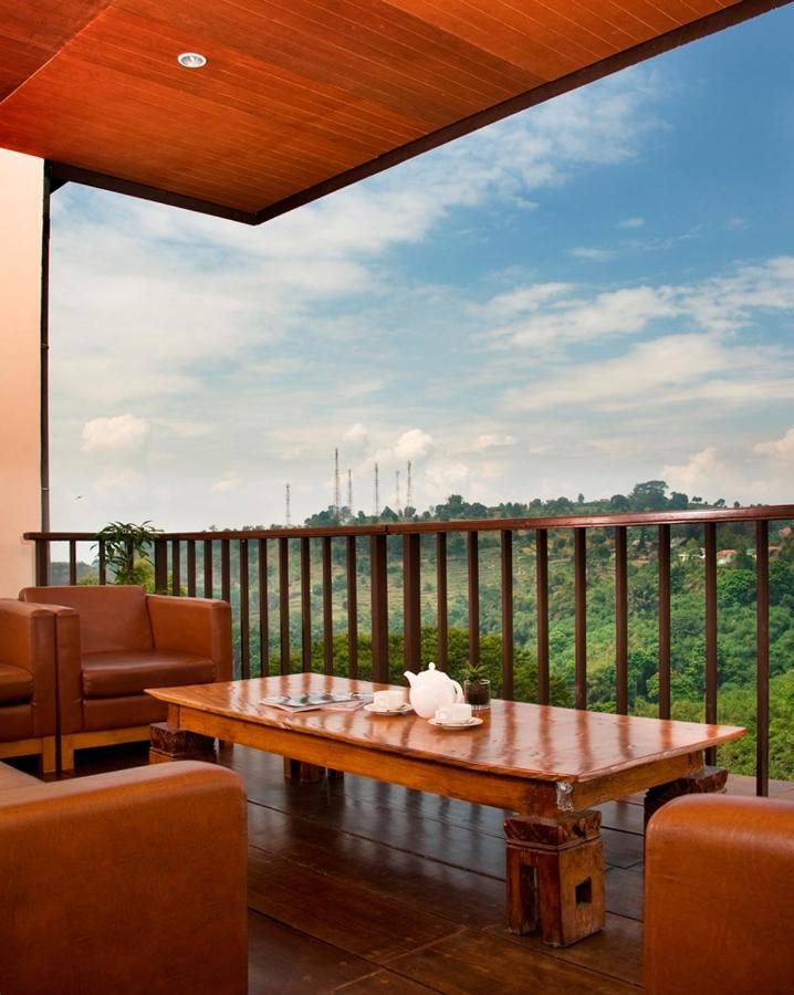 Sangria Resort And Spa Lembang Ngoại thất bức ảnh