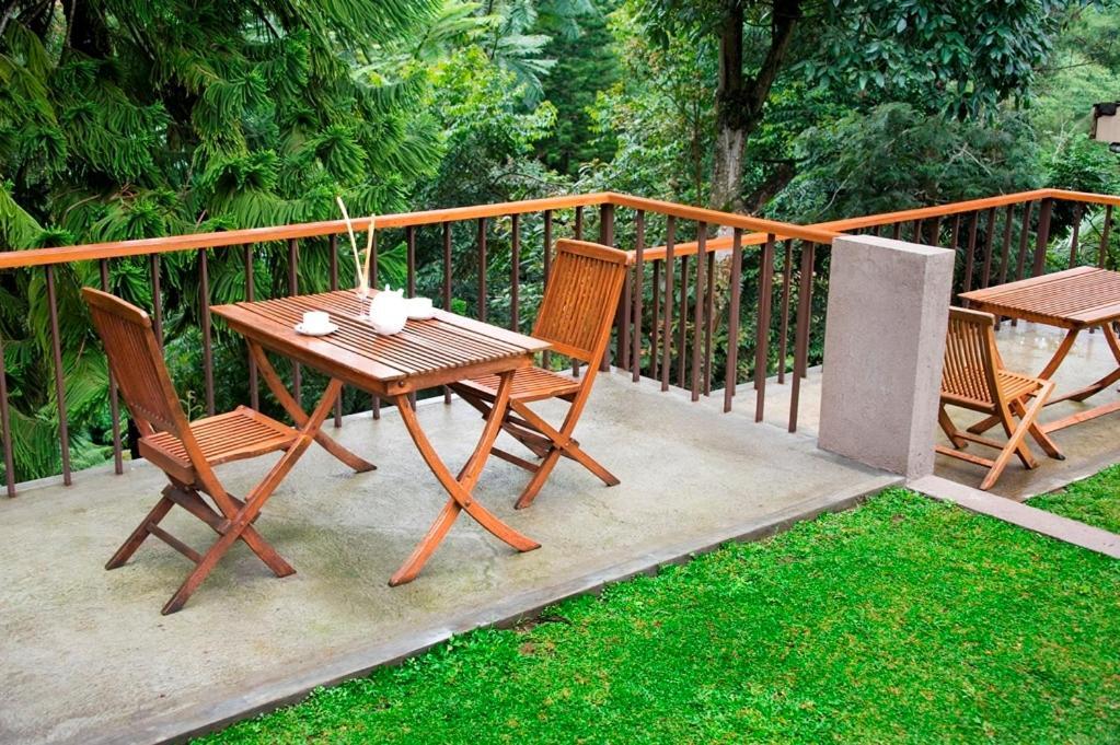 Sangria Resort And Spa Lembang Ngoại thất bức ảnh