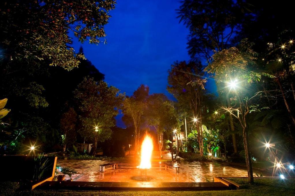 Sangria Resort And Spa Lembang Ngoại thất bức ảnh