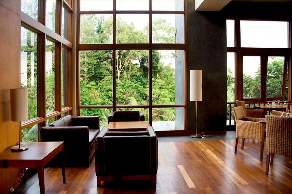 Sangria Resort And Spa Lembang Ngoại thất bức ảnh